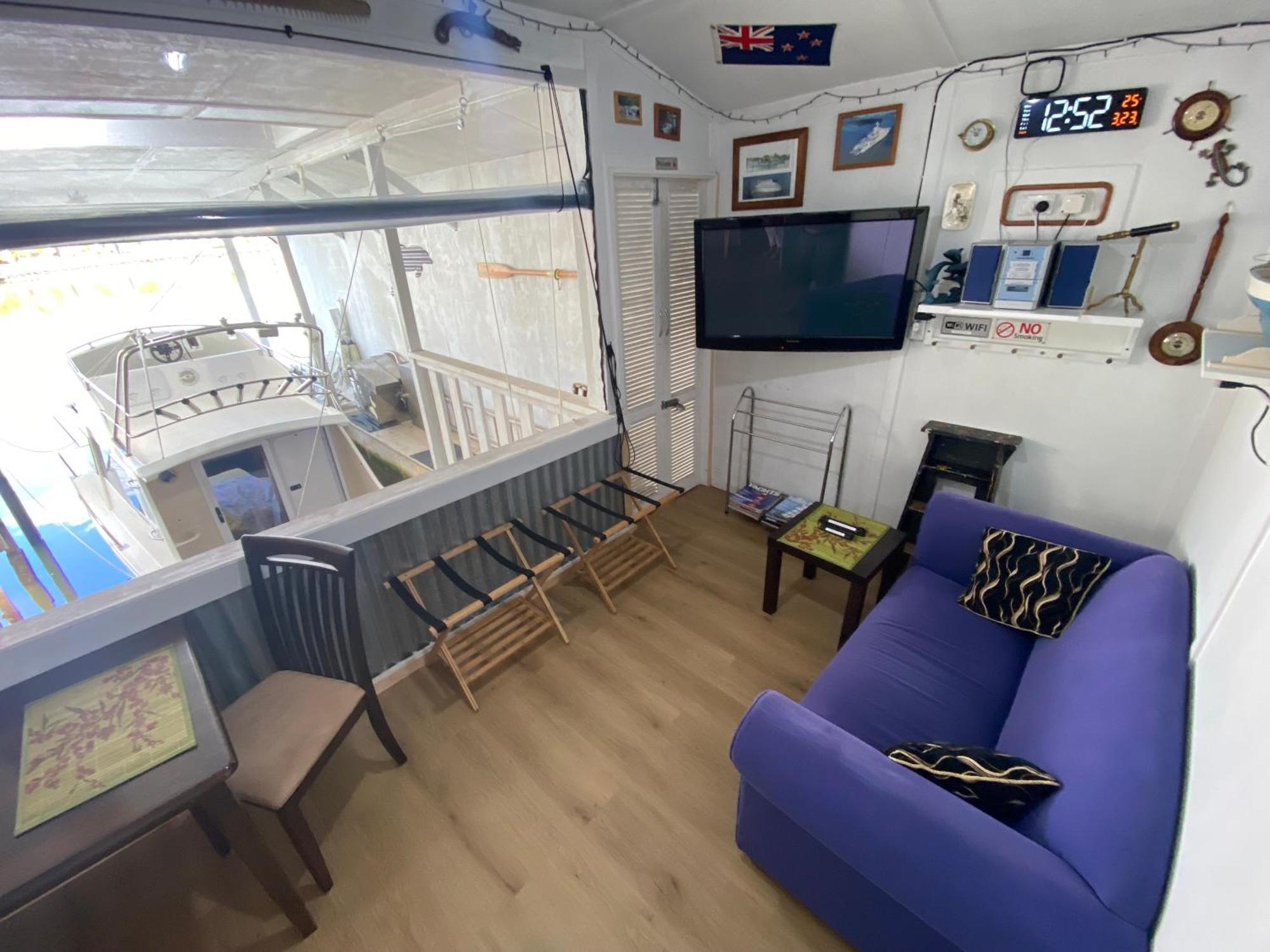 On The Water Boat House Apartman Whangarei Kültér fotó